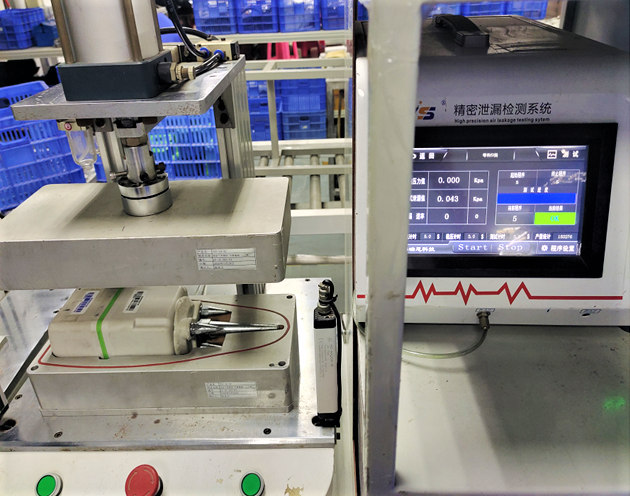 为了验证SmartSolo IGU16HR-3C地震数据采集仪器清洁、组装后的气密性、防水性，我们制定了严格的测试标准.png